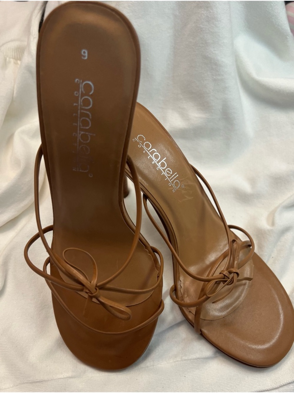 Carabello Collection Tan Strappy Knot Mules